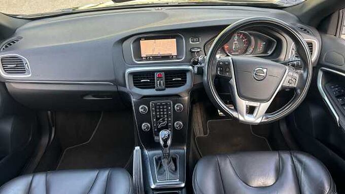 Volvo V40 T3 R-Design Pro Automatic