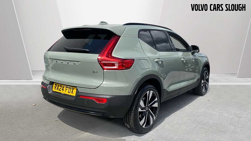 Volvo XC40 Ultra, B4 Mild hybrid, Petrol, Dark (20' Alloys)