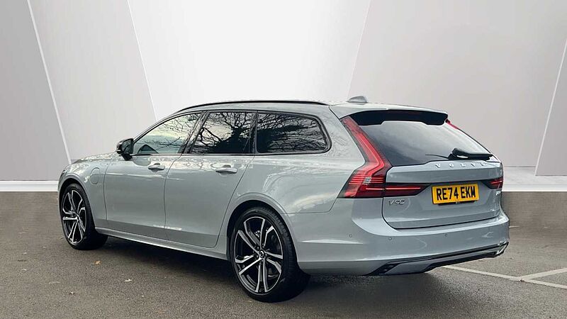 Volvo V90 Ultra, T8 AWD Plug-in hybrid, Electric/Petrol, Dark