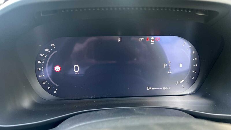 Volvo XC40 Ultra, B3 Mild hybrid, Petrol, Dark