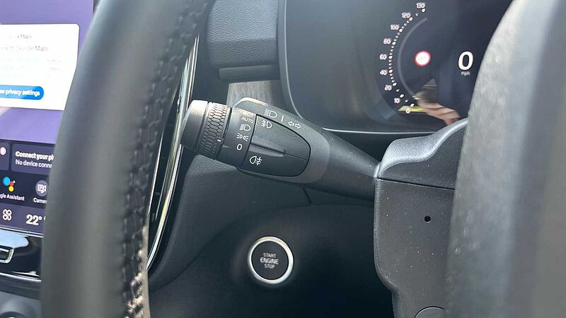 Volvo XC40 Ultra, B3 Mild hybrid, Petrol, Dark