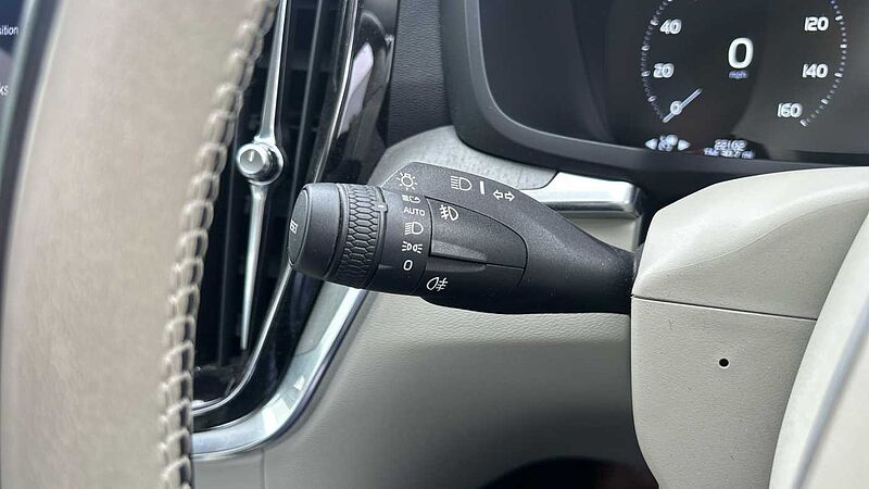 Volvo S60 Inscription, B5 mild hybrid