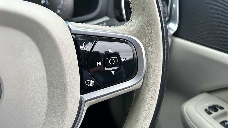 Volvo S60 Inscription, B5 mild hybrid