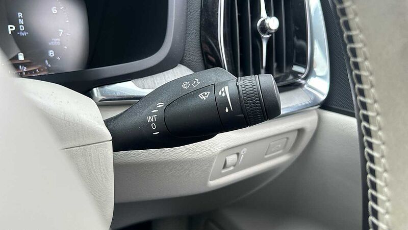 Volvo S60 Inscription, B5 mild hybrid