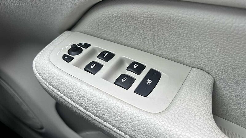 Volvo S60 Inscription, B5 mild hybrid