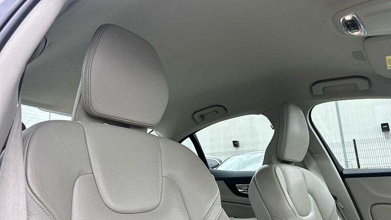 Volvo S60 Inscription, B5 mild hybrid