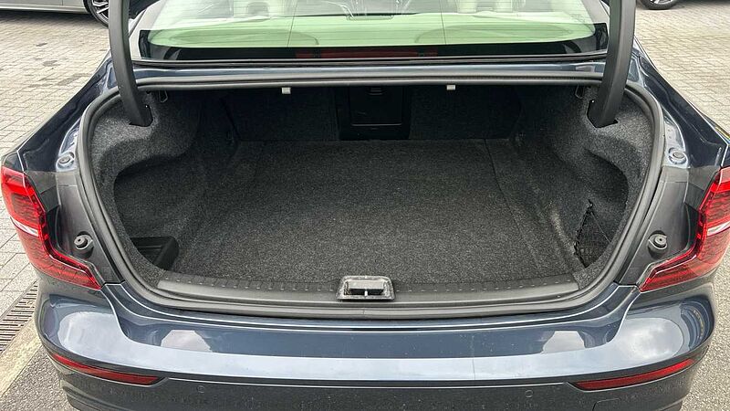 Volvo S60 Inscription, B5 mild hybrid