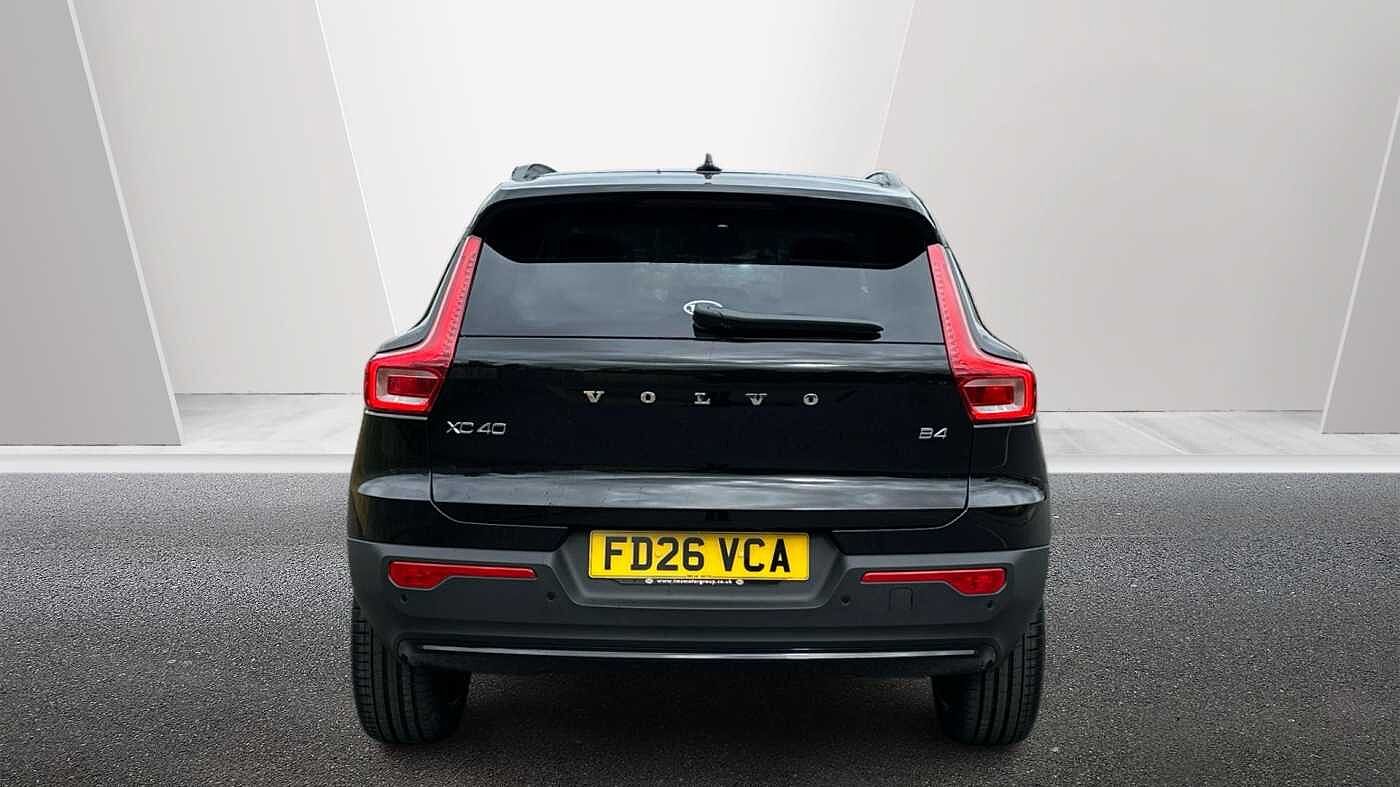 Volvo XC40 Ultra, B4 Mild hybrid, Petrol, Dark ( Blond Leather )