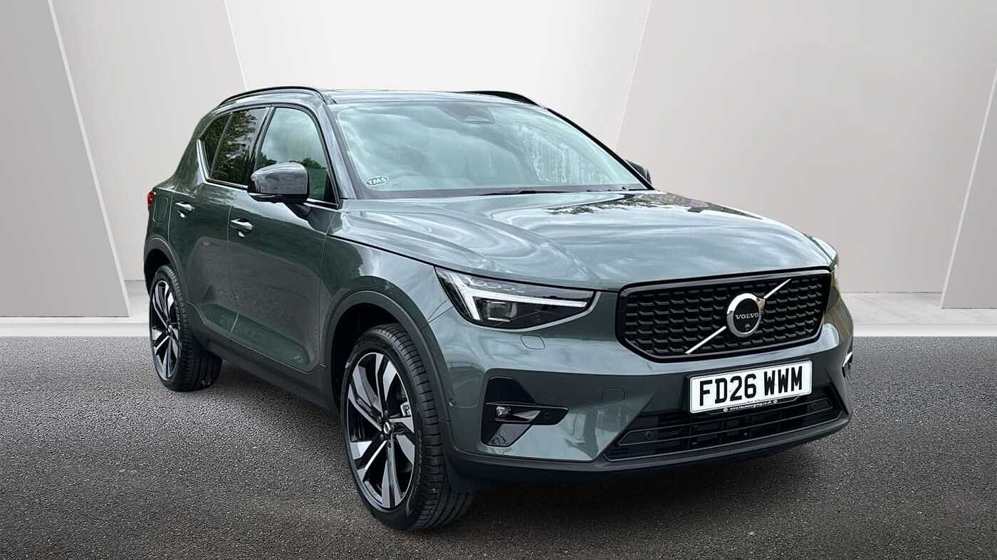 Volvo XC40 Ultra, B4 Mild hybrid, Petrol, Dark ( Blond Leather )