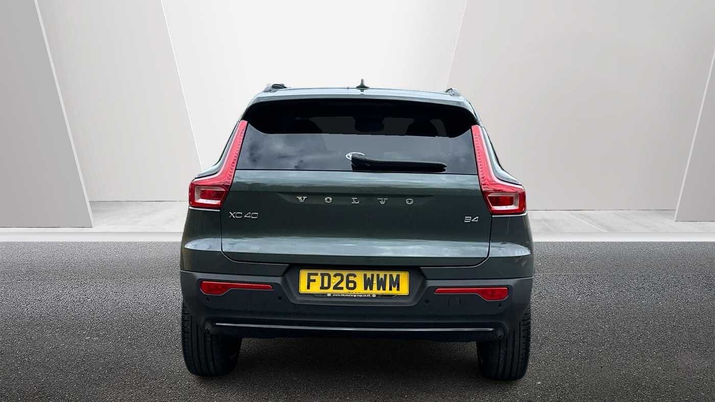 Volvo XC40 Ultra, B4 Mild hybrid, Petrol, Dark ( Blond Leather )