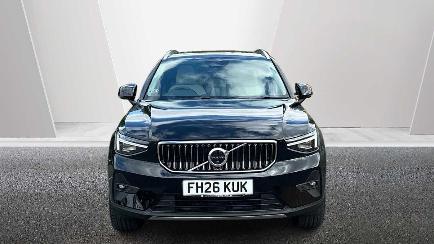 Volvo XC40 Ultra, B4 Mild hybrid, Petrol, Bright ( £47,000 New )