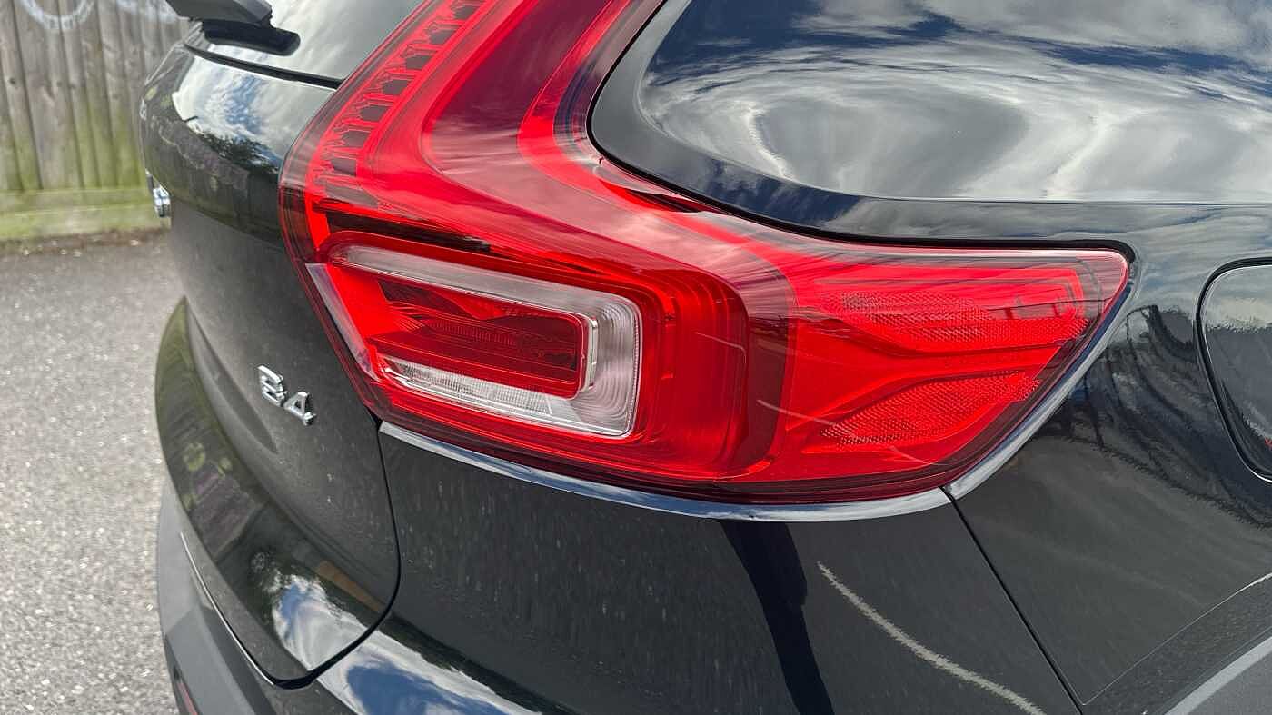 Volvo XC40 Ultra, B4 Mild hybrid, Petrol, Bright ( £47,000 New )