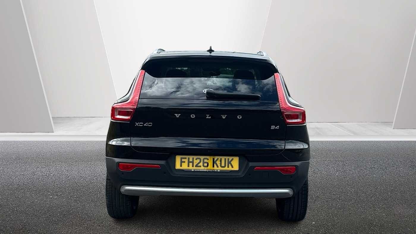 Volvo XC40 Ultra, B4 Mild hybrid, Petrol, Bright ( £47,000 New )