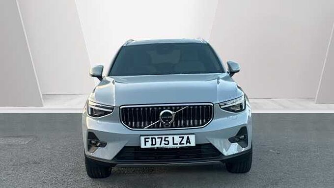 Volvo XC40 Ultra, B4 Mild hybrid, Petrol, Bright ( 360° camera )
