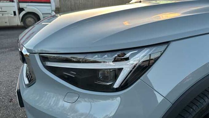 Volvo XC40 Ultra, B4 Mild hybrid, Petrol, Bright ( 360° camera )