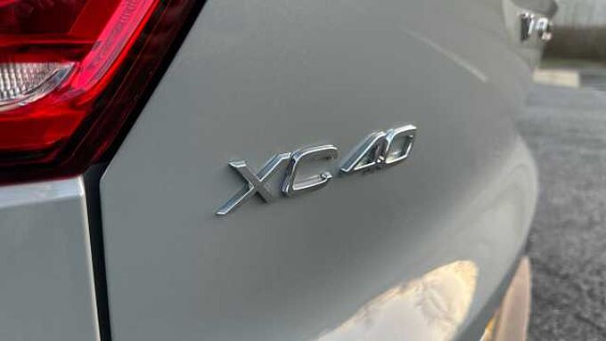 Volvo XC40 Ultra, B4 Mild hybrid, Petrol, Bright ( 360° camera )