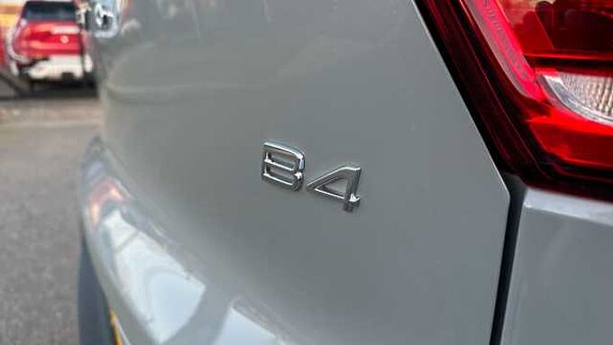 Volvo XC40 Ultra, B4 Mild hybrid, Petrol, Bright ( 360° camera )