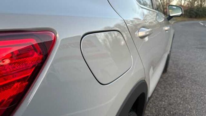 Volvo XC40 Ultra, B4 Mild hybrid, Petrol, Bright ( 360° camera )