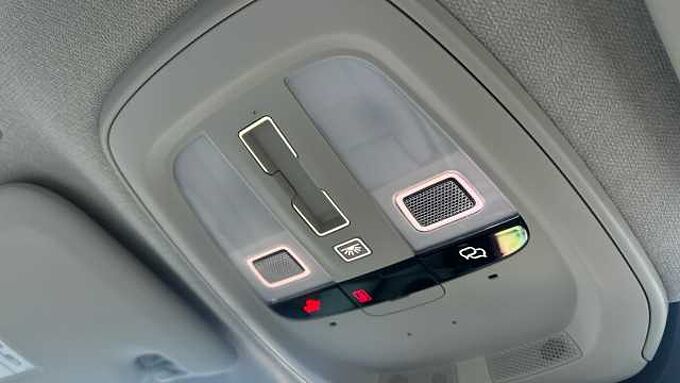 Volvo XC40 Ultra, B4 Mild hybrid, Petrol, Bright ( 360° camera )