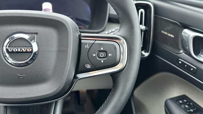 Volvo XC40 Ultra, B4 Mild hybrid, Petrol, Bright ( Blond Leather )