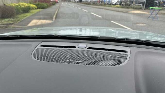 Volvo XC40 Ultra, B4 Mild hybrid, Petrol, Bright ( Blond Leather )