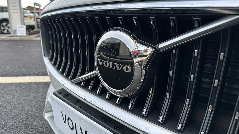 Volvo V90 Cross Country Country, B5 AWD mild hybrid ( Rear Camera )