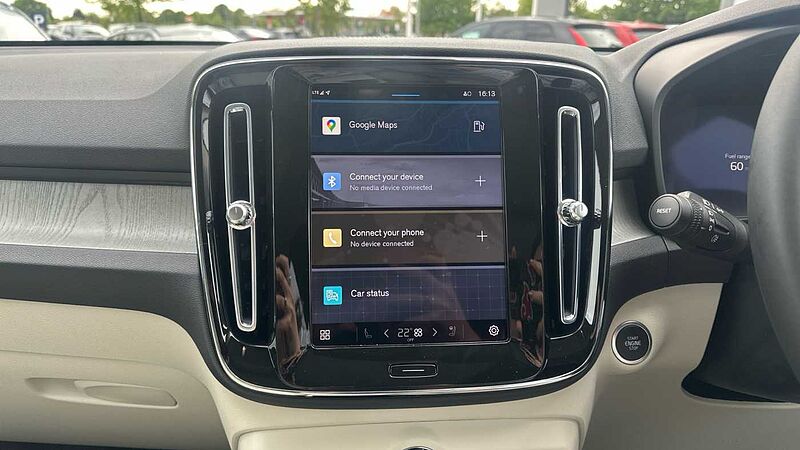 Volvo XC40 Ultra, B4 Mild hybrid, Petrol, Dark