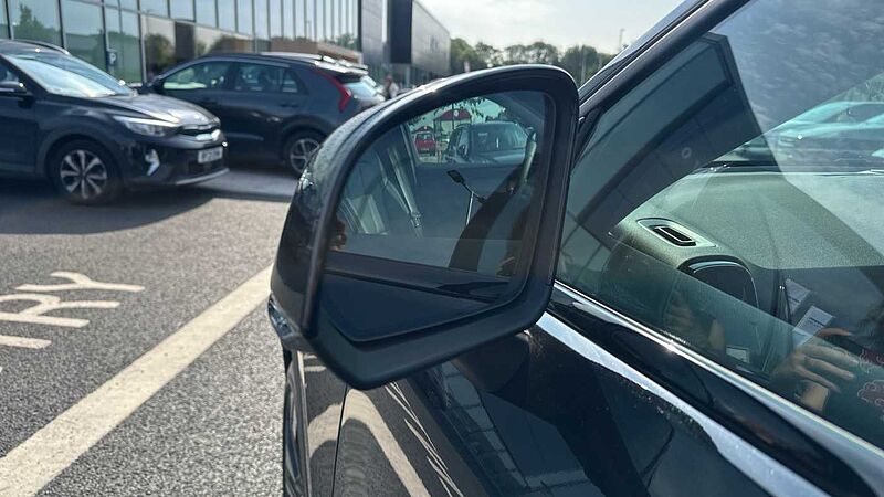 Volvo XC40 Ultra, B4 Mild hybrid, Petrol, Dark ( Apple CarPlay , 360* Camera )