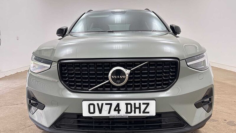 Volvo XC40 Ultra, B4 Mild hybrid, Petrol, Dark (Full Leather Upholstery)