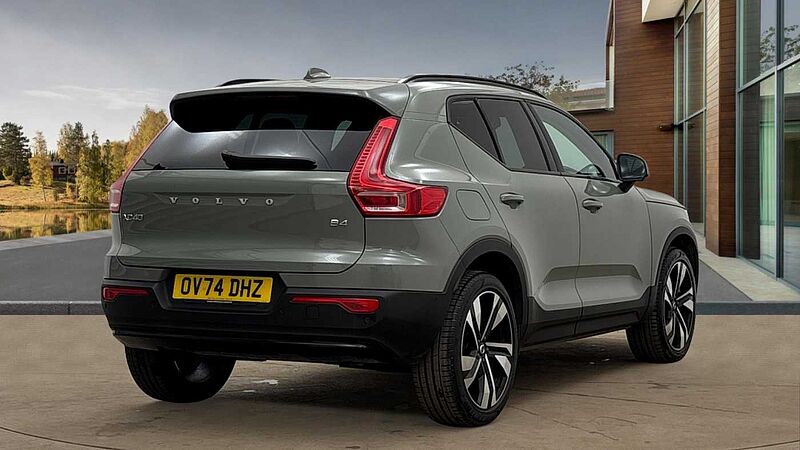 Volvo XC40 Ultra, B4 Mild hybrid, Petrol, Dark (Full Leather Upholstery)