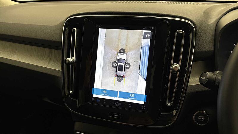 Volvo XC40 Ultra, B4 Mild hybrid, Petrol, Dark (Full Leather Upholstery)