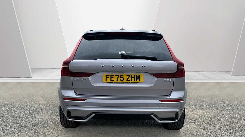Volvo XC60 Ultra, T8 AWD Plug-in hybrid, Electric/Petrol, Dark (22' Alloy Wheels)