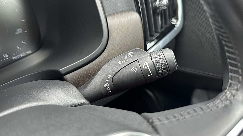 Volvo V90 Cross Country D5 PowerPulse AWD Automatic ( Pro With Seat Pack )