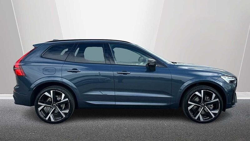 Volvo XC60 Ultra, T8 AWD Plug-in hybrid, Electric/Petrol, Dark ( 22' Alloys )