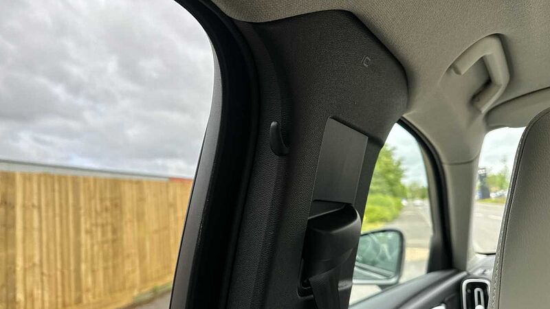 Volvo XC40 Ultra, B4 Mild hybrid, Petrol, Dark ( Blond Leather )