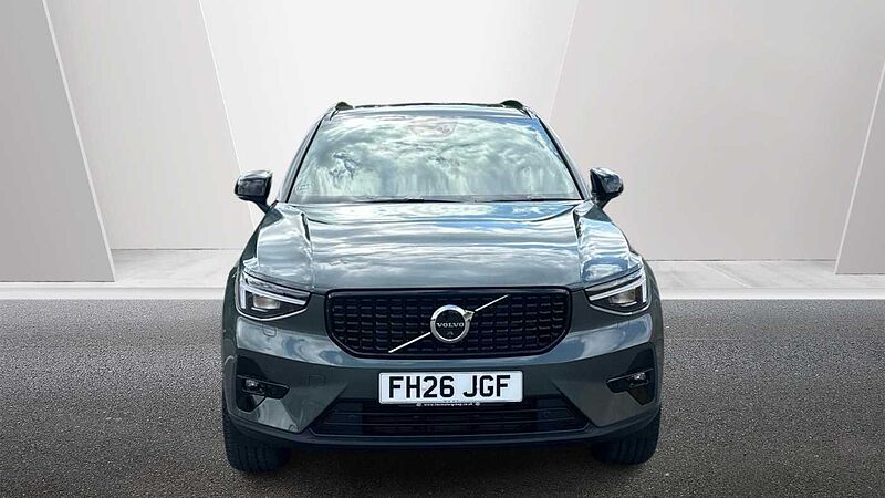 Volvo XC40 Ultra, B4 Mild hybrid, Petrol, Dark ( &pound;47,000 New )