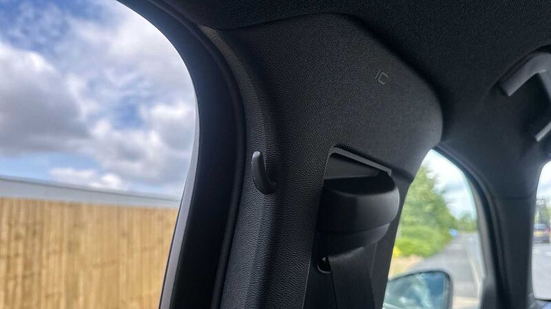 Volvo XC40 Ultra, B4 Mild hybrid, Petrol, Dark ( &pound;47,000 New )