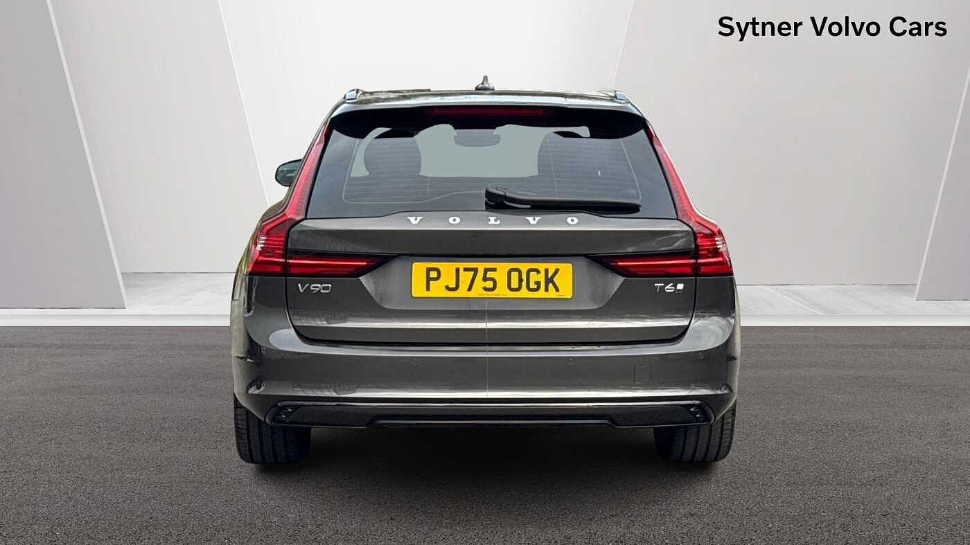 Volvo V90 Plus, T6 AWD Plug-in hybrid, Electric/Petrol, Dark