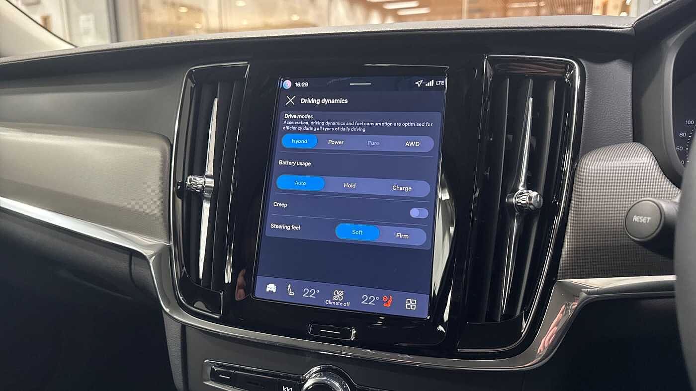 Volvo V90 Plus, T6 AWD Plug-in hybrid, Electric/Petrol, Dark