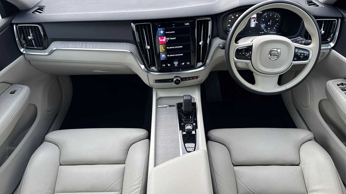 Volvo V60 Cross Country Country, B5 AWD mild hybrid