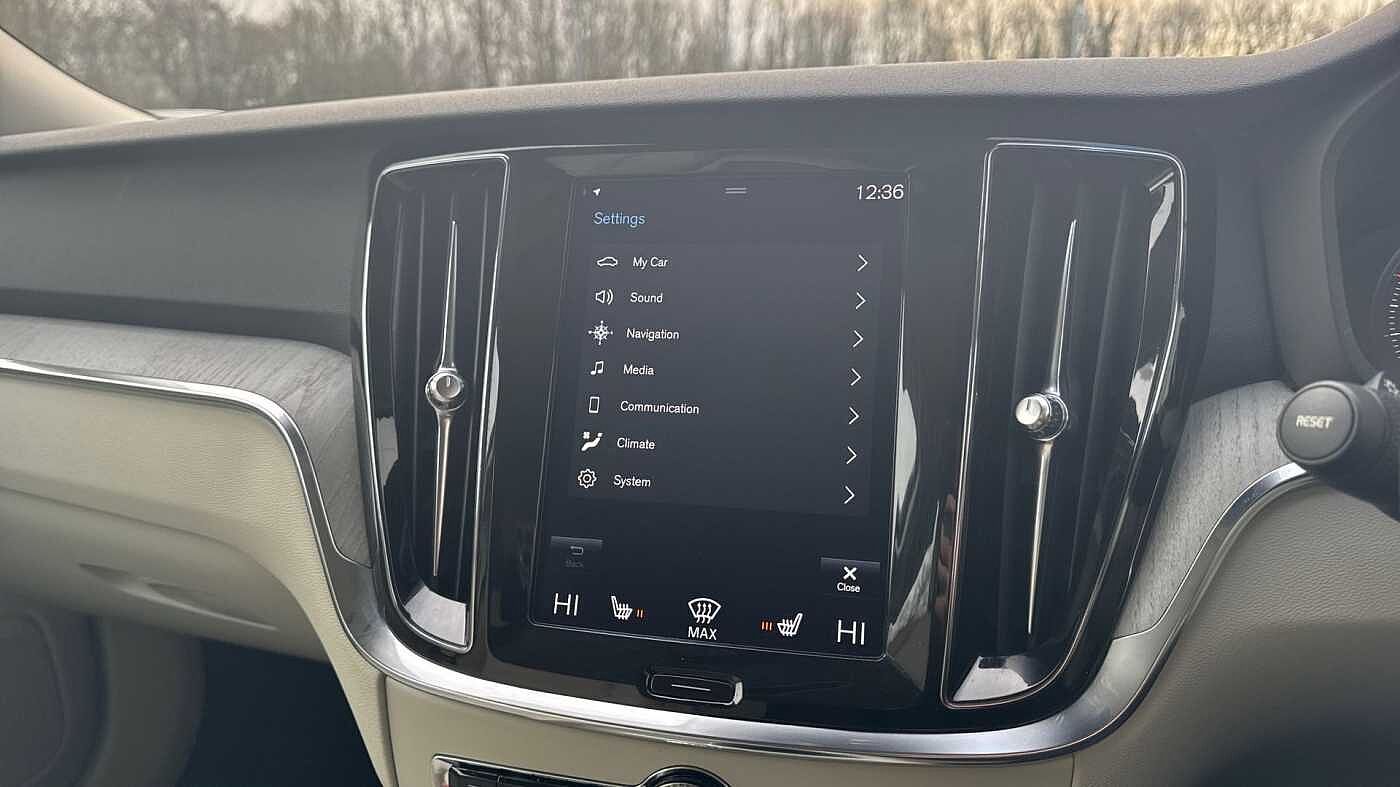 Volvo V60 Cross Country Country, B5 AWD mild hybrid