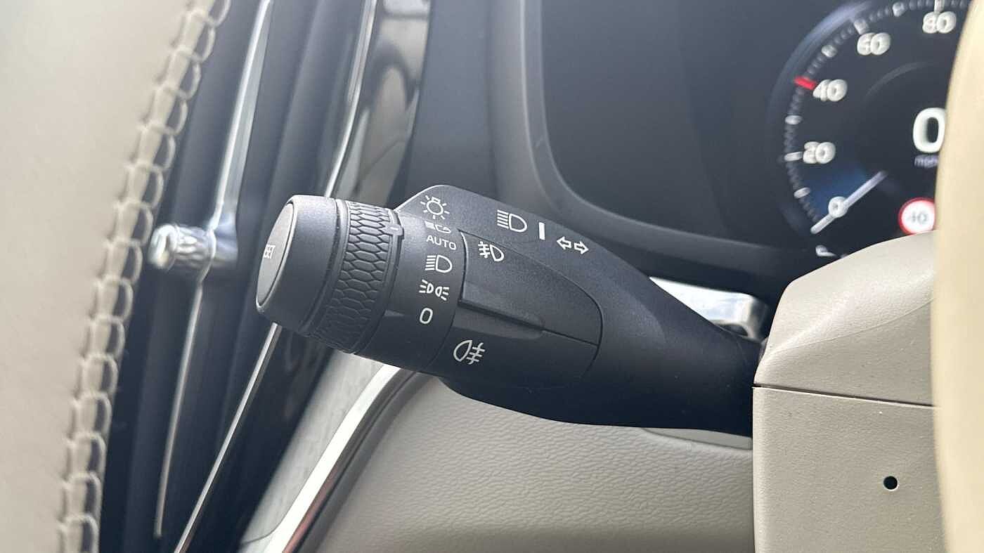 Volvo V60 Cross Country Country, B5 AWD mild hybrid