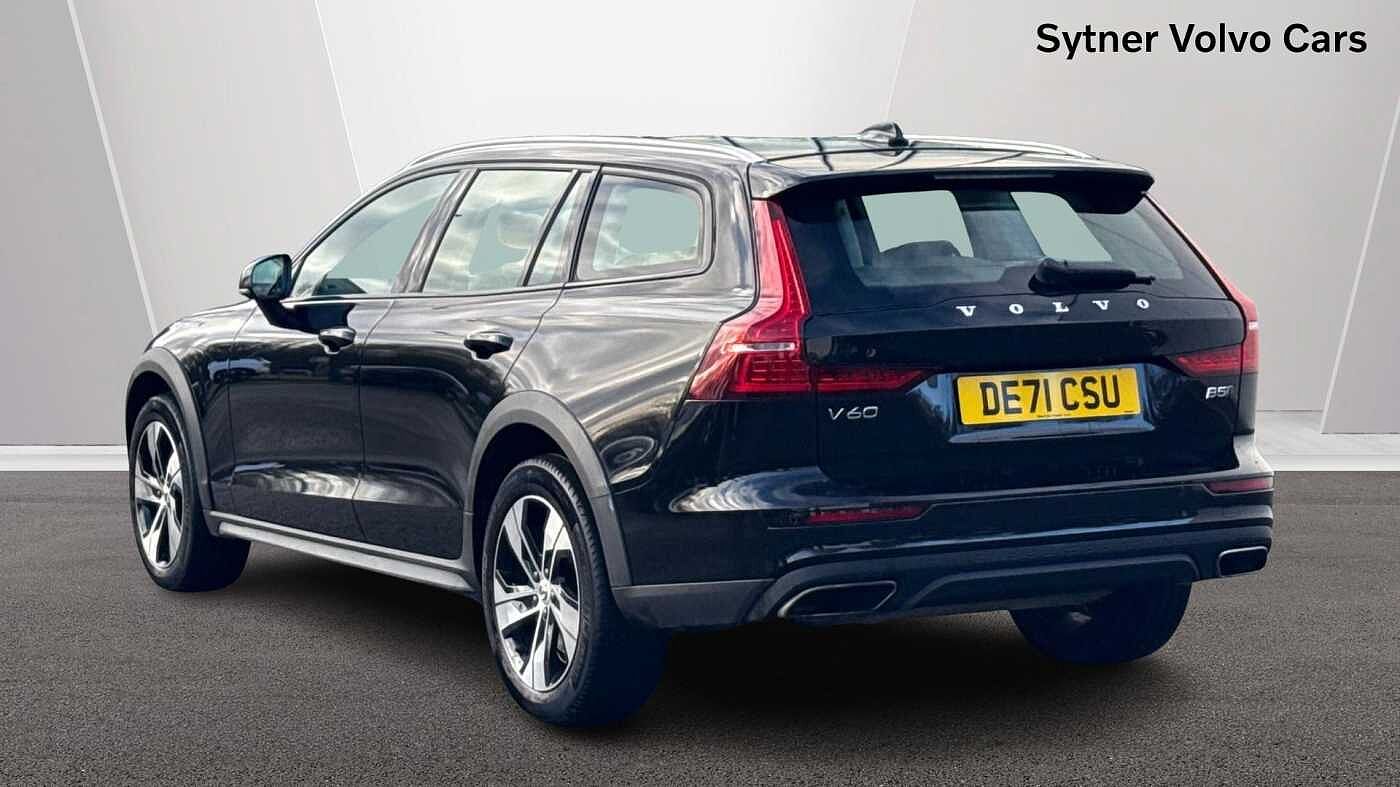 Volvo V60 Cross Country Country, B5 AWD mild hybrid