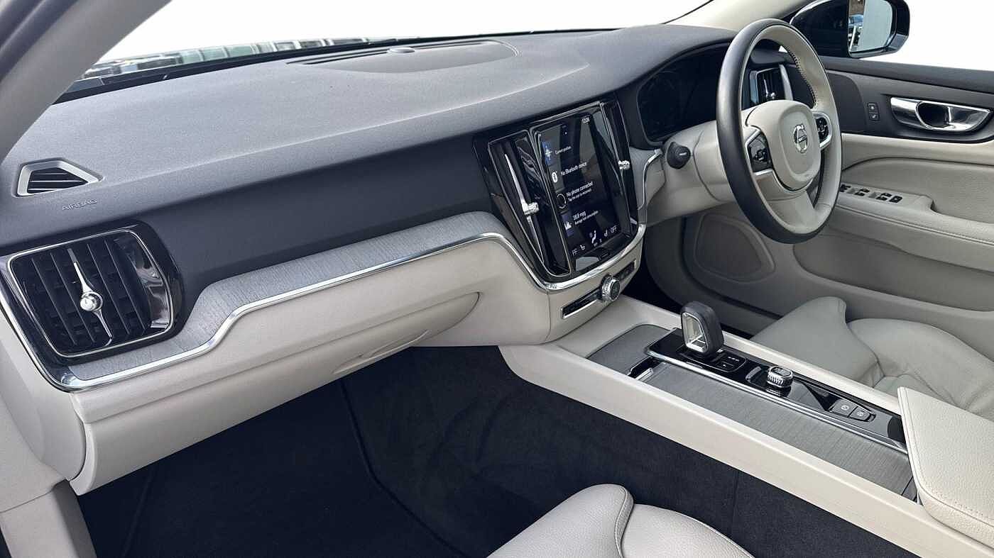 Volvo V60 Cross Country Country, B5 AWD mild hybrid