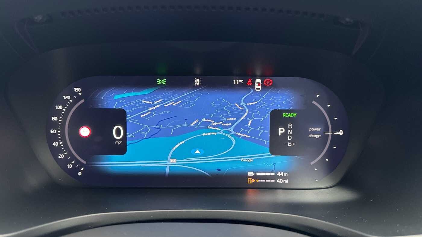Volvo V60 Ultra, T8 AWD Plug-in hybrid, Electric/Petrol, Dark