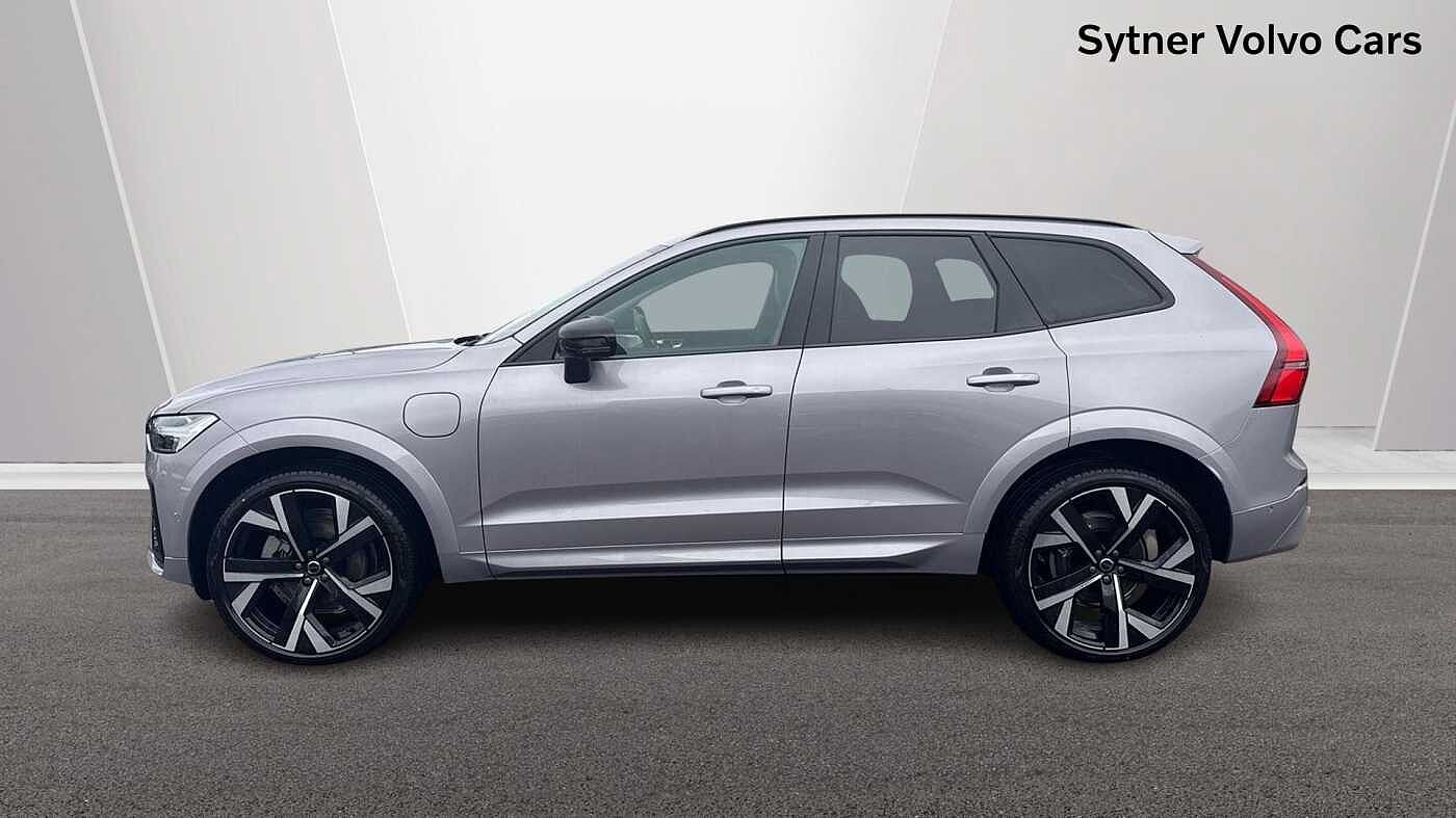 Volvo XC60 Ultra, T8 AWD Plug-in hybrid, Electric/Petrol, Dark