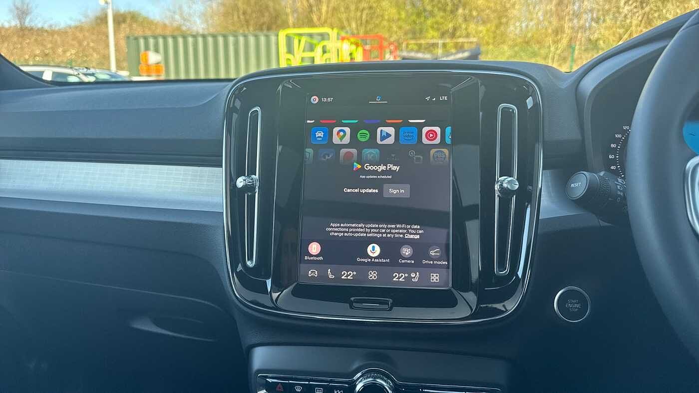 Volvo XC40 Black Edition Ultra, B3 Mild hybrid, Petrol