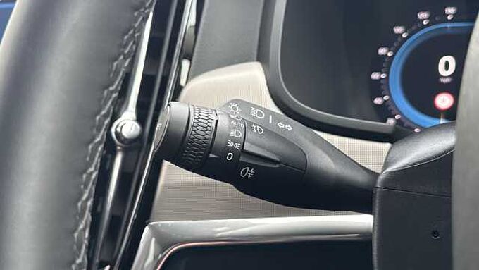 Volvo V90 Plus, T6 AWD Plug-in hybrid, Electric/Petrol, Dark