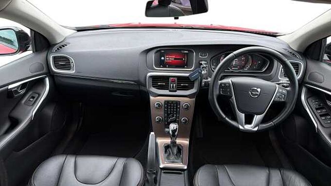 Volvo V40 Cross Country T3 Pro Automatic