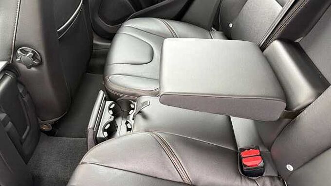 Volvo V40 Cross Country T3 Pro Automatic